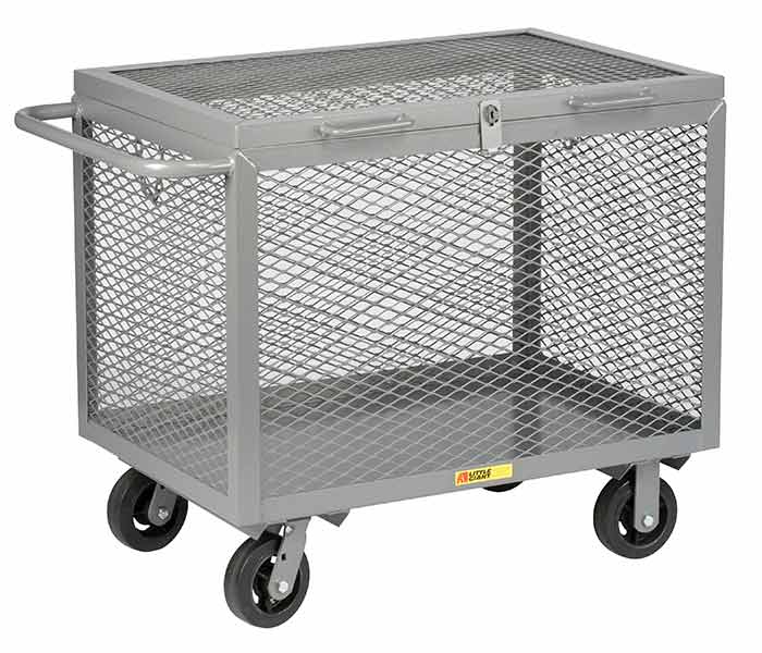 Box truck with closed lid